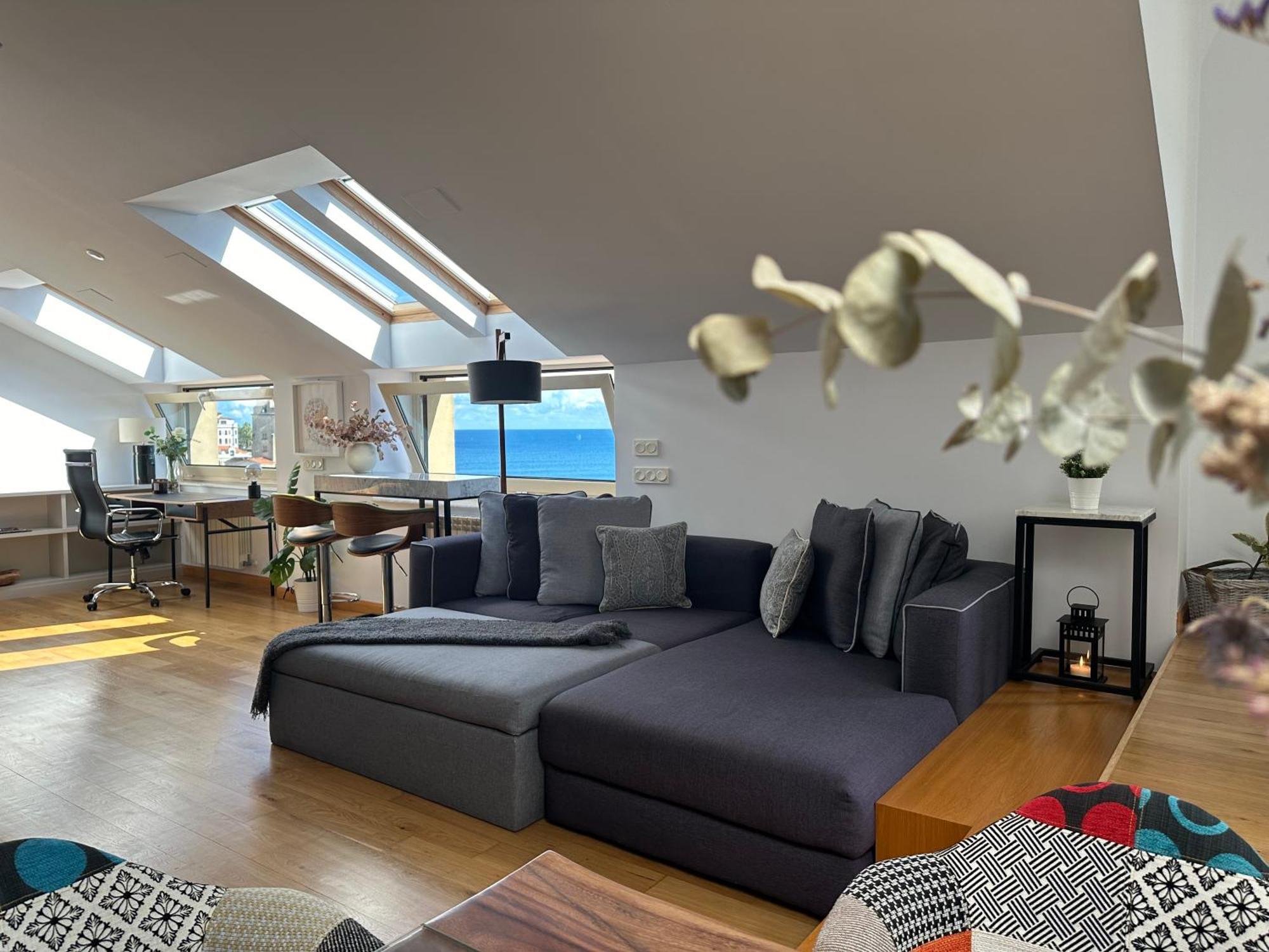 Bustos Home Apartamento 希洪 外观 照片